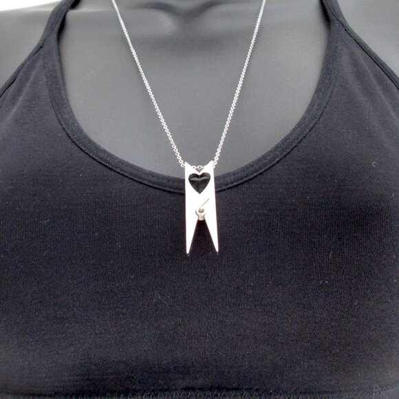 ZOPPINI Stainless Steel Pendant Necklace Heart Cutout Clothespin - Picture 4 of 16